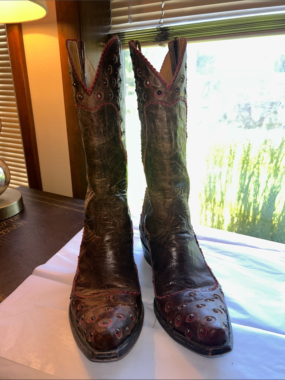 Old Gringo Brown Leather Cowboy Boots with Red Accents